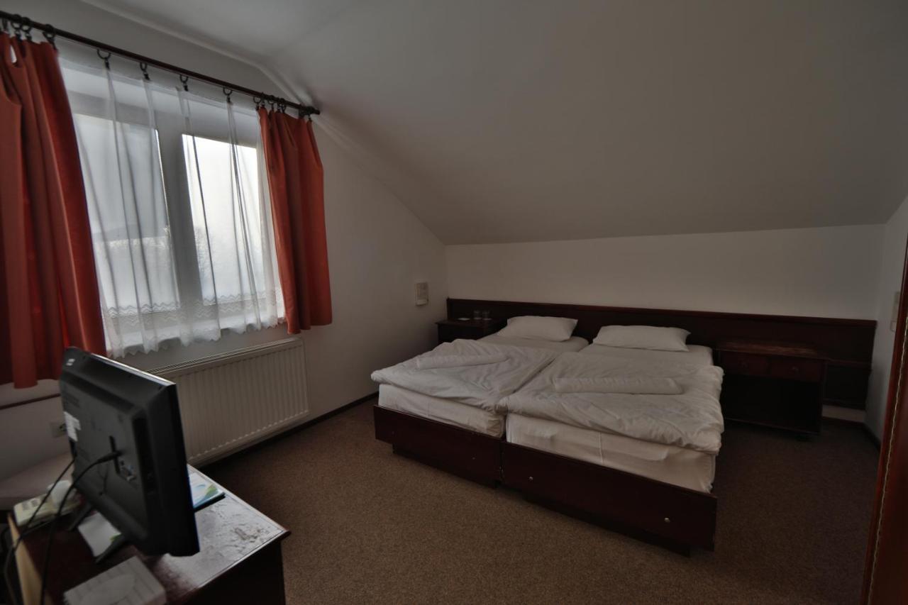 Guesthouse Babin Zub Crni Vrh Exterior photo