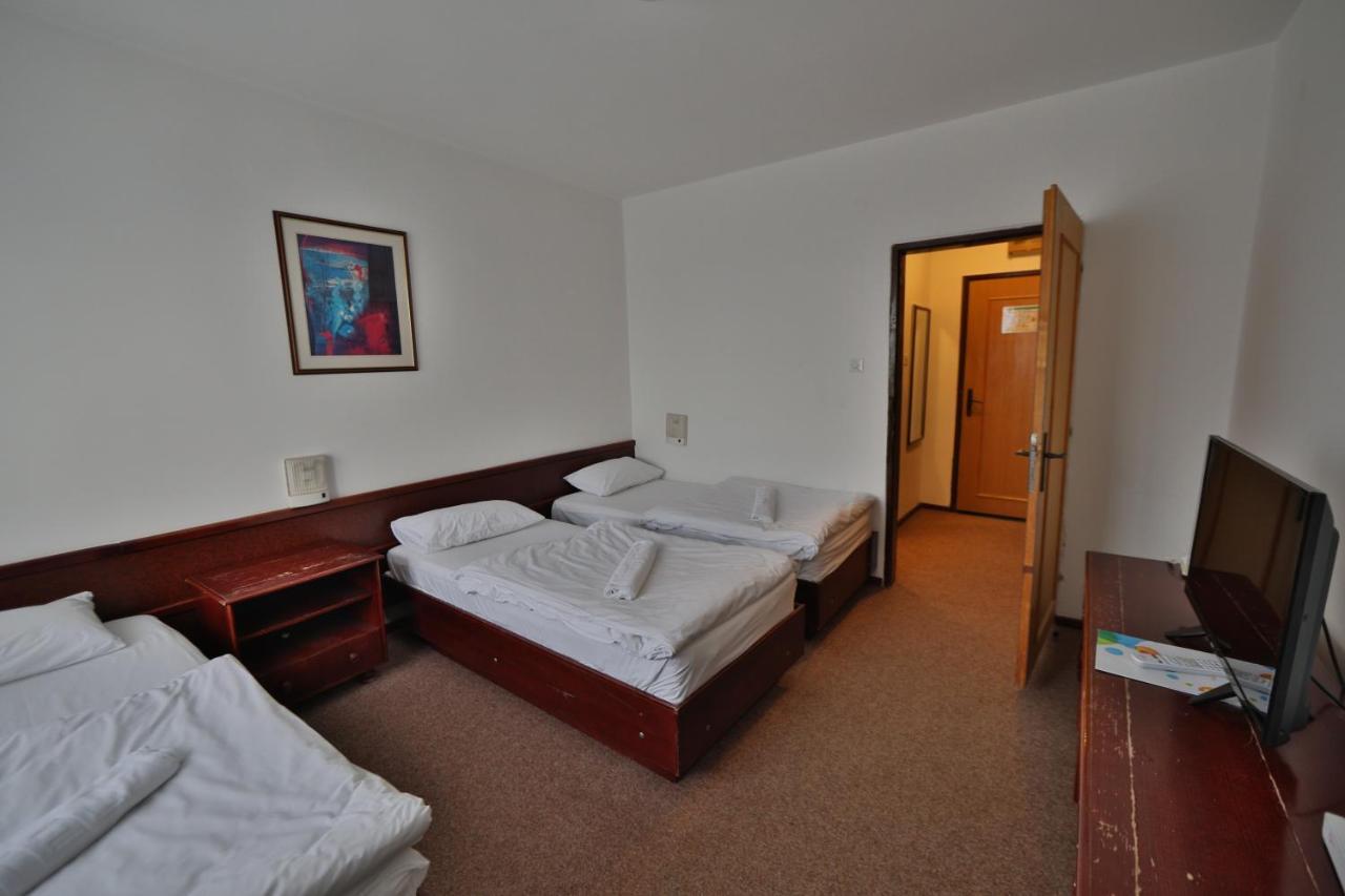 Guesthouse Babin Zub Crni Vrh Exterior photo
