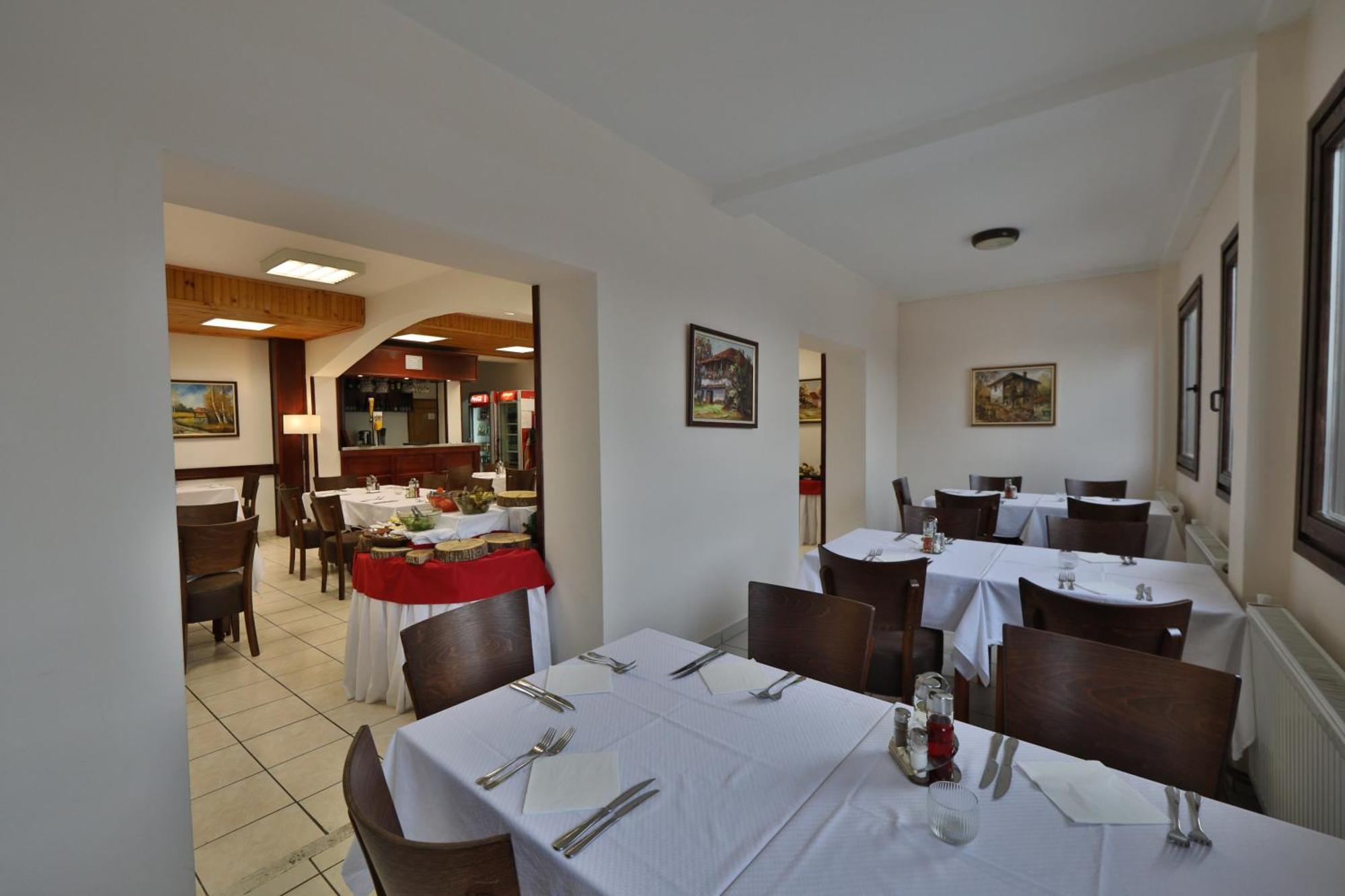 Guesthouse Babin Zub Crni Vrh Exterior photo