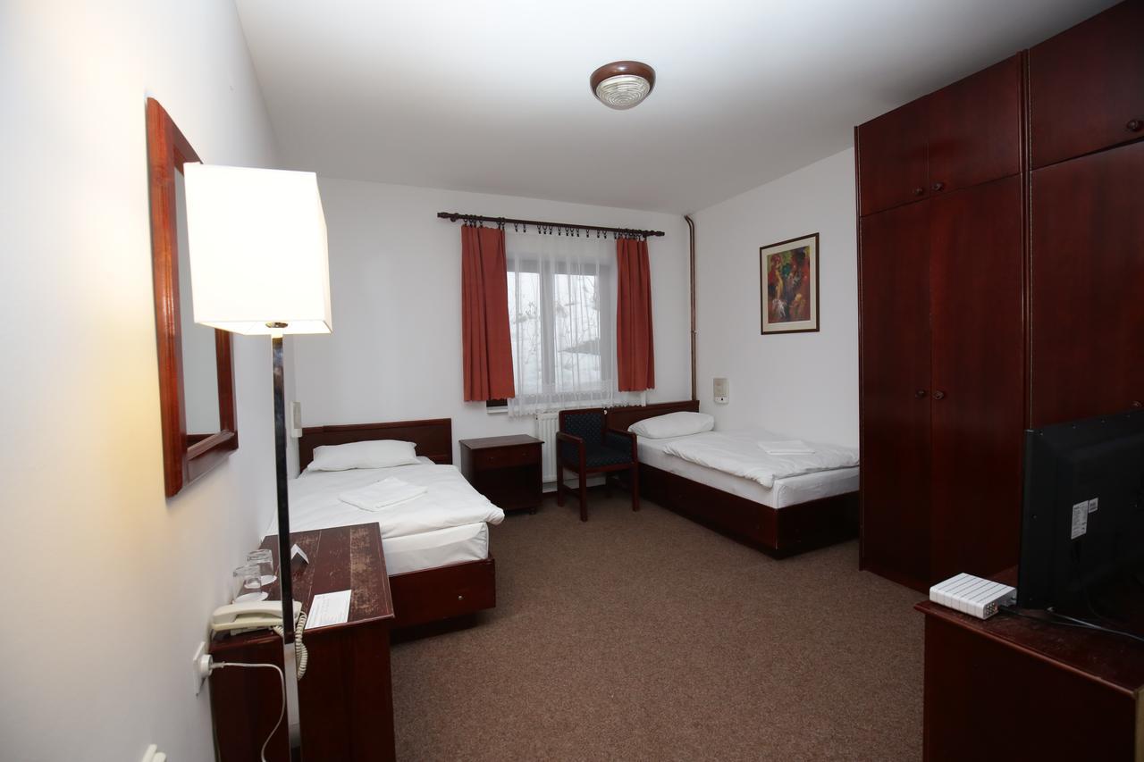 Guesthouse Babin Zub Crni Vrh Exterior photo